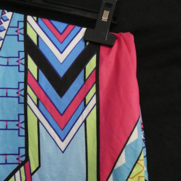 Colorful and Vibrant | Tribal Shorts | 13 inch waist measured - Picture 5 of 14